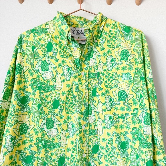 Lilly Pulitzer Vintage Men’s Frog Print Button Down Shirt - Picture 3 of 10